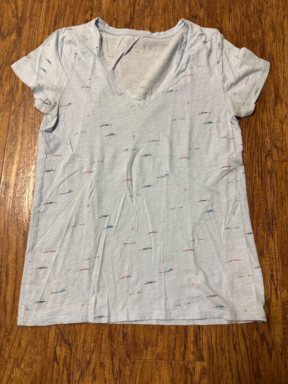 Merona Women's T-Shirt Cotton Light Blue with Multicolored Swimmers Size Medium - Picture 1 of 6